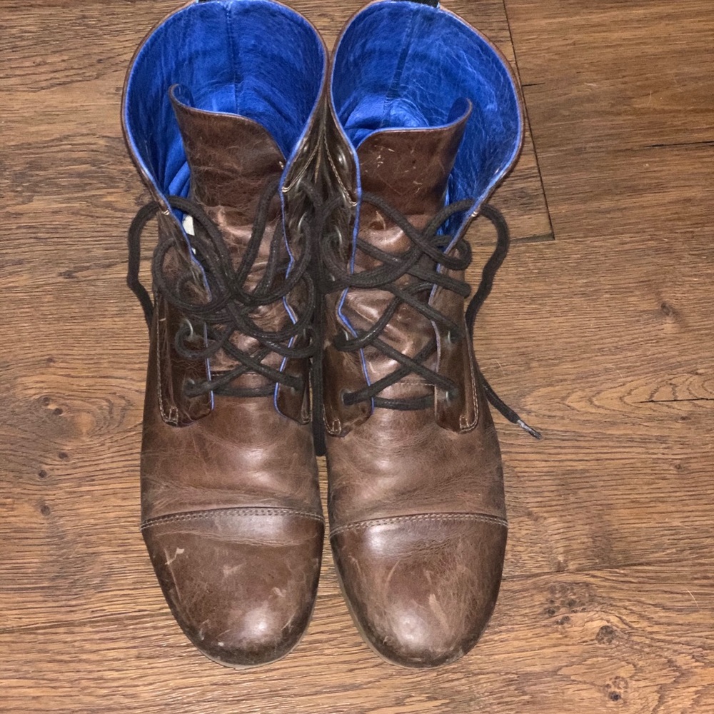 John Fluevog size 8 boho